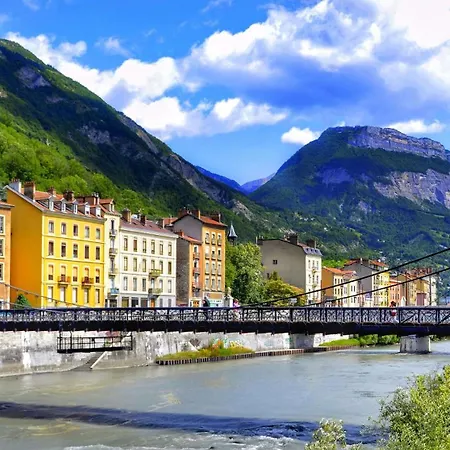 104 Lumineux Avec Terrasse A * Grenoble